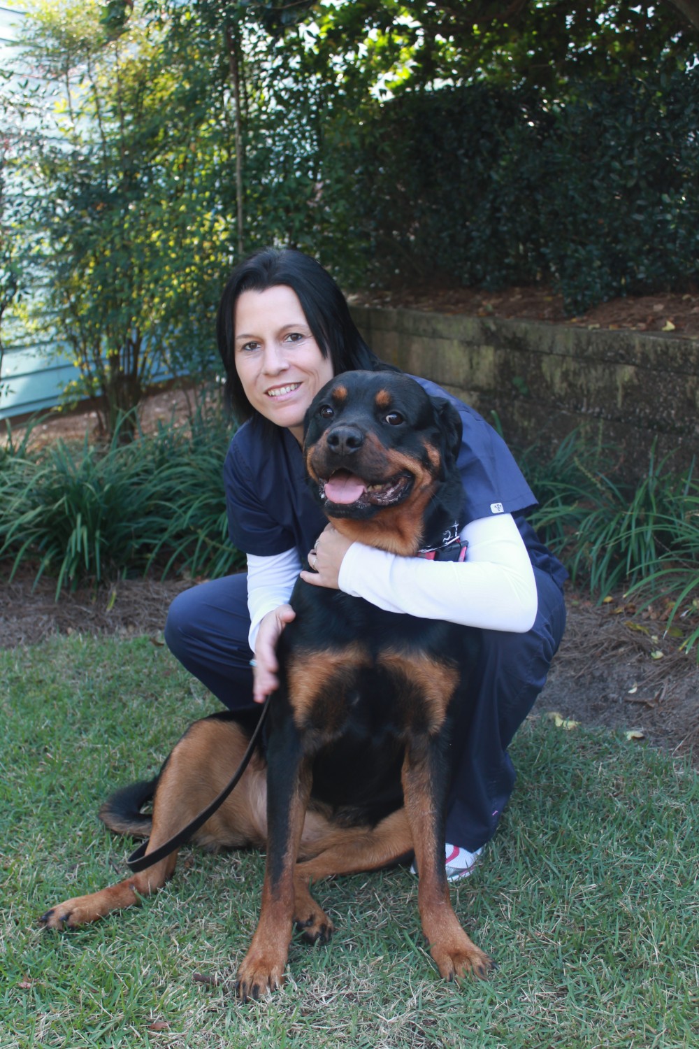 Moe - ACT Certified Veterinary Receptionist*/Assistant Moe - ACT Certified Veterinary Receptionist*/Assistant